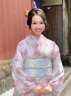 入柿 友香