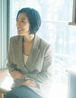 束野由佳